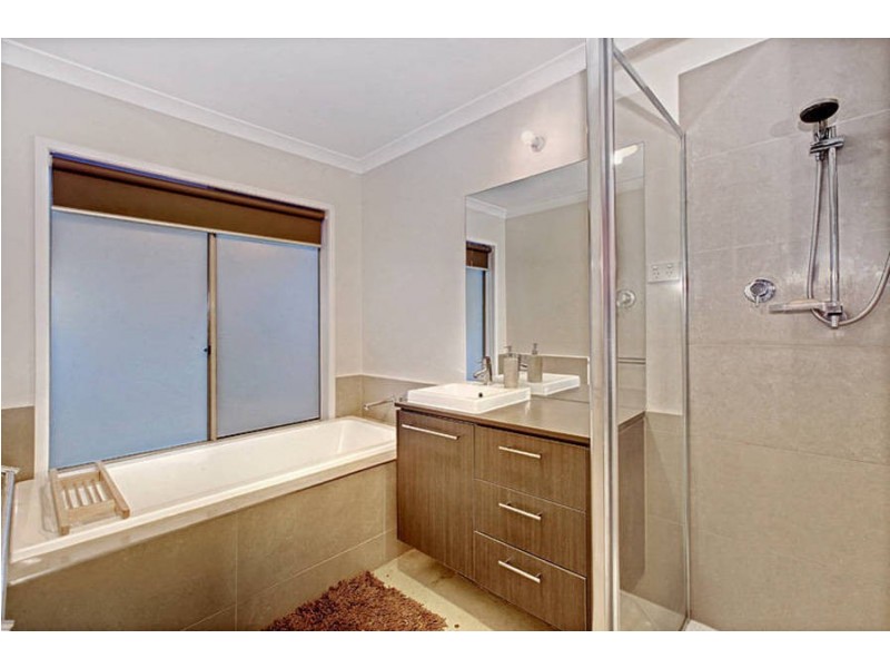 67 Rainbow Way, Tarneit VIC 3029