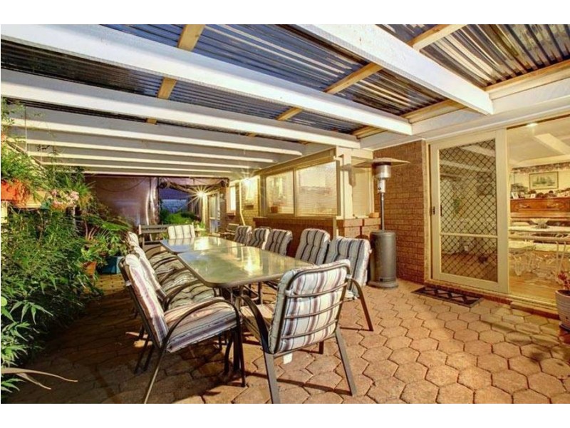 252 Greaves Street North, Werribee VIC 3030