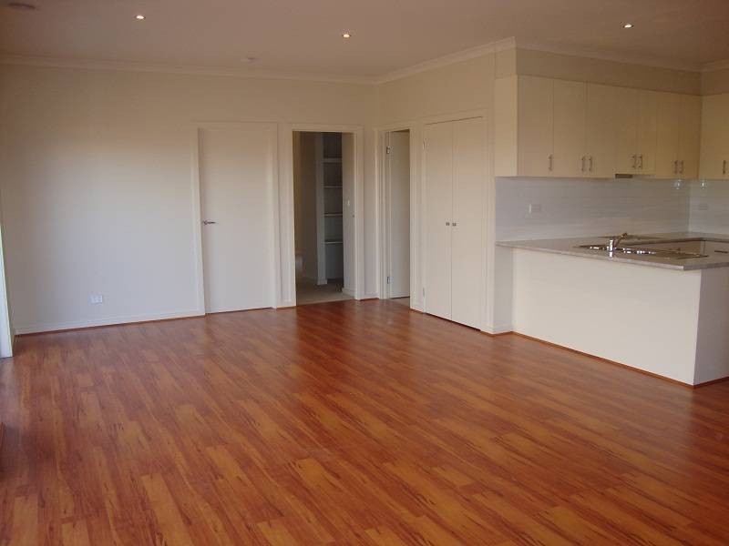 16 Westmeadows Lane, Truganina VIC 3029