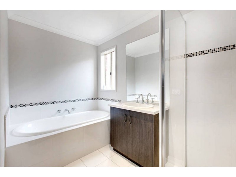 23 Mayesbrook Road, Wyndham Vale VIC 3024