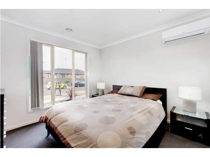 23 Mayesbrook Road, Wyndham Vale VIC 3024