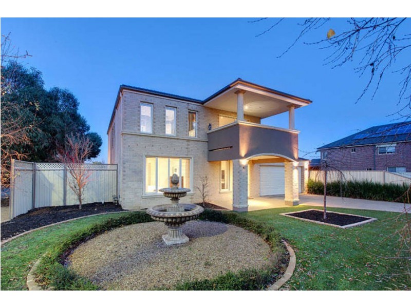 54 Waterfront Boulevard, Werribee VIC 3030