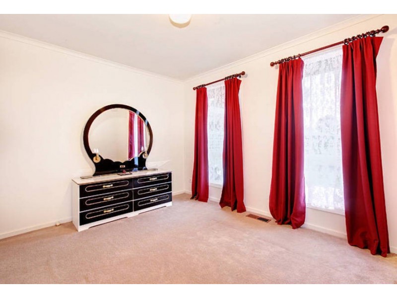 2 Strang Street, Hoppers Crossing VIC 3029