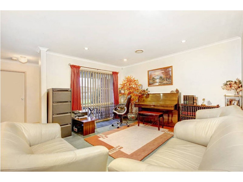 22 Ashton Crescent, Hoppers Crossing VIC 3029