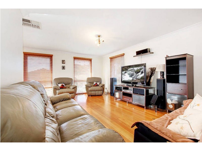 54 Marlborough Crescent, Hoppers Crossing VIC 3029