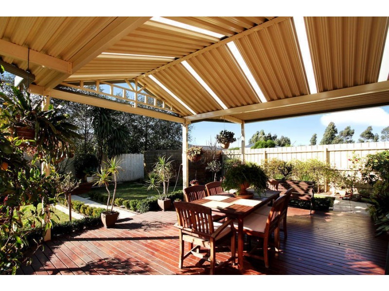9 Almond Close, Werribee VIC 3030