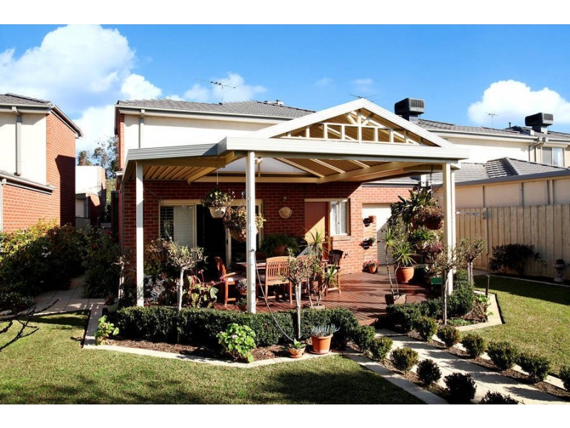 9 Almond Close, Werribee VIC 3030