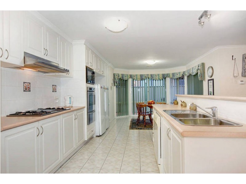 19 Selbourne Avenue, Werribee VIC 3030