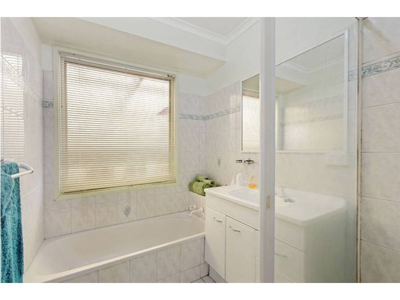 45 Hawksbury Road, Werribee VIC 3030