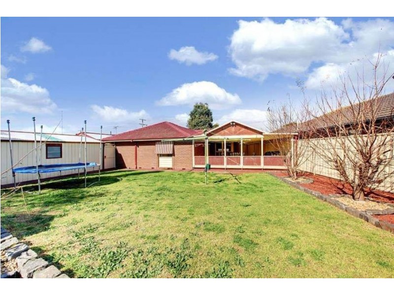 45 Hawksbury Road, Werribee VIC 3030