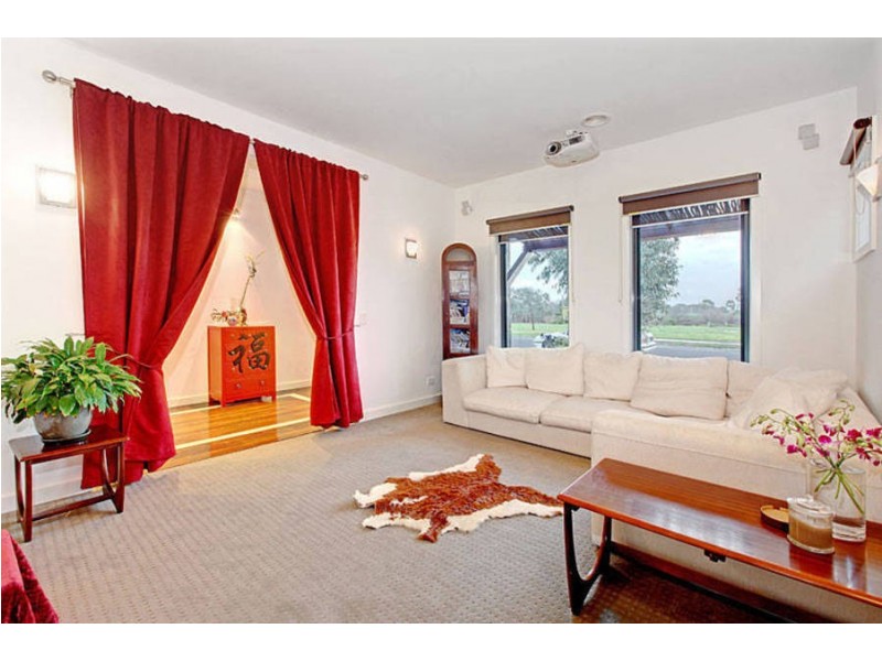 96 Riversdale Drive, Tarneit VIC 3029