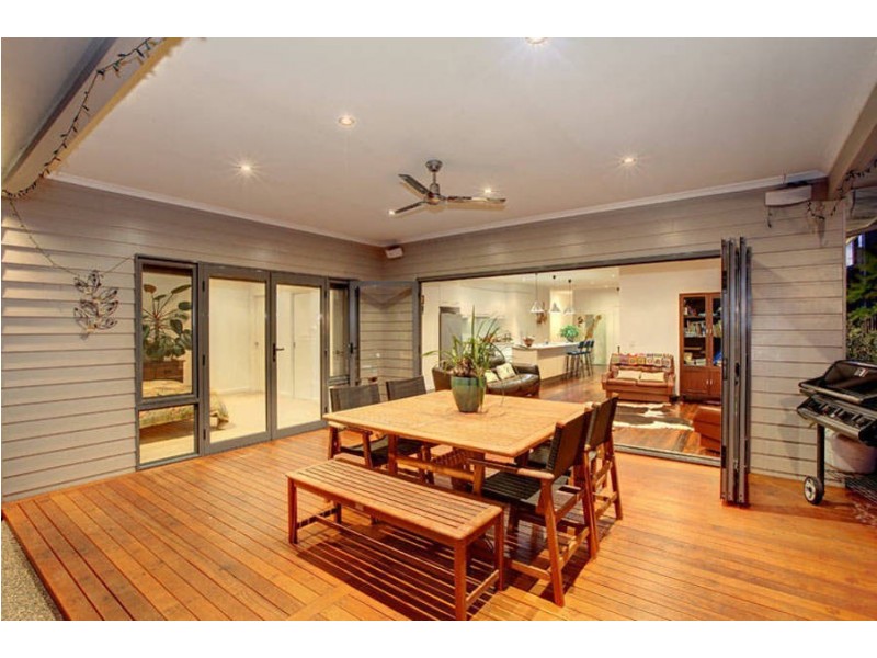 96 Riversdale Drive, Tarneit VIC 3029