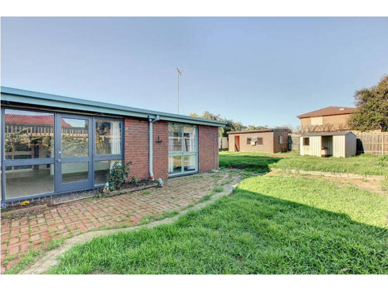 5 Ridge Drive, Wyndham Vale VIC 3024