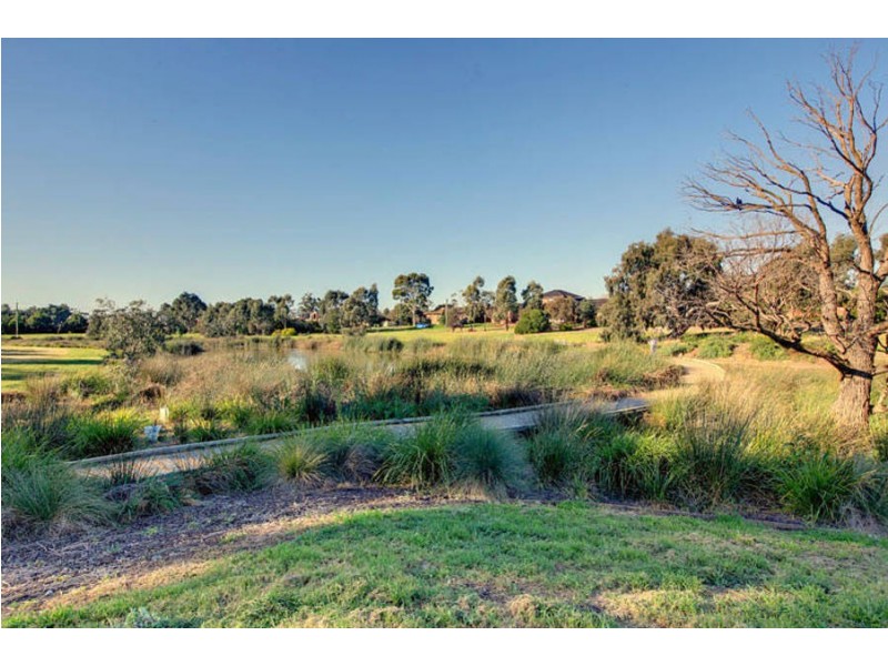 5 Ridge Drive, Wyndham Vale VIC 3024