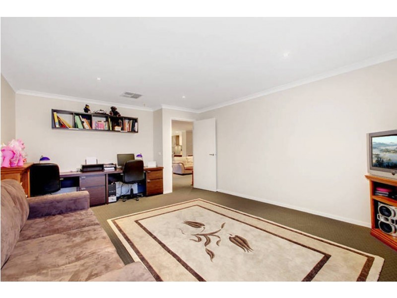 28 Carisbrook Circuit, Truganina VIC 3029