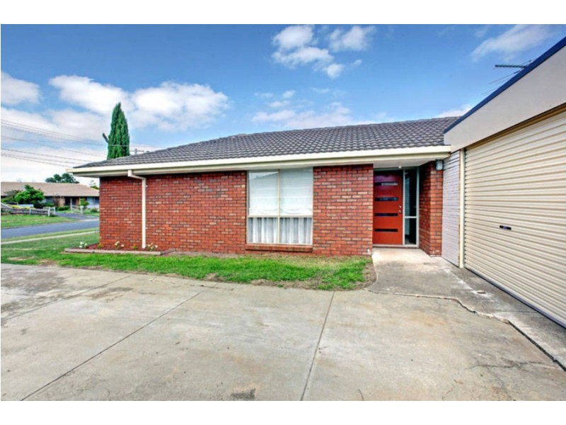 1/4 Yandina Road, Hoppers Crossing VIC 3029