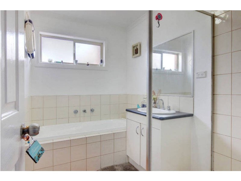 11/52 Latham Street, Werribee VIC 3030