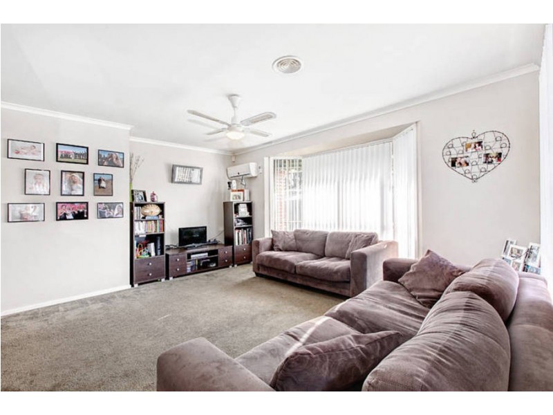 2/13 Nettlefold Avenue, Hoppers Crossing VIC 3029