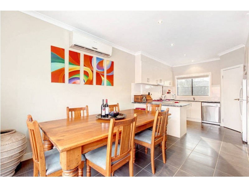 1/10 Bellinger Crescent, Wyndham Vale VIC 3024
