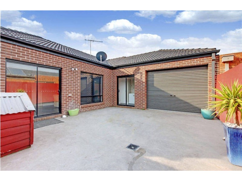 1/10 Bellinger Crescent, Wyndham Vale VIC 3024