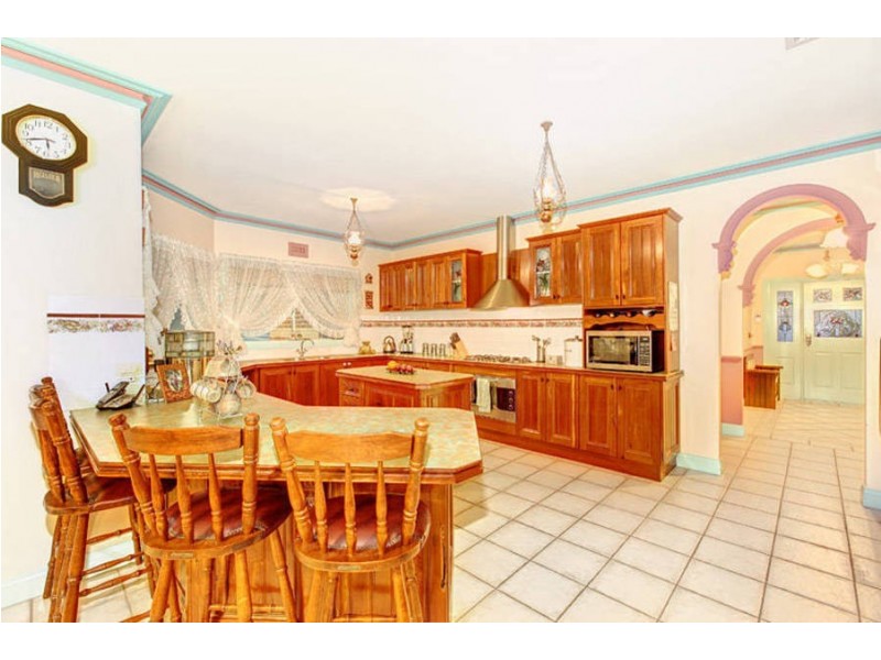 23 Kasem Drive, Werribee VIC 3030