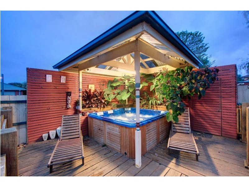 23 Kasem Drive, Werribee VIC 3030