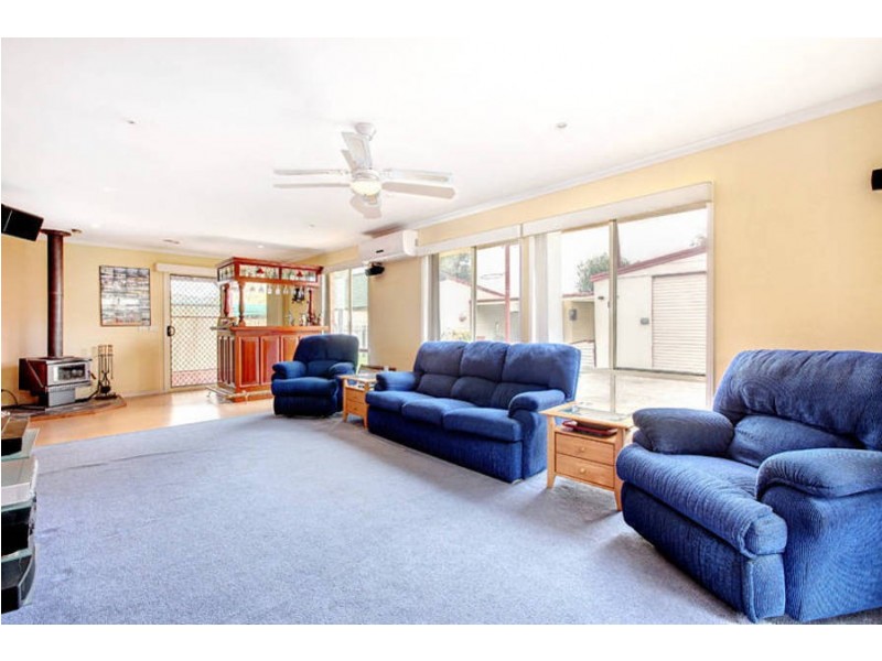 52 Tarneit Road, Werribee VIC 3030