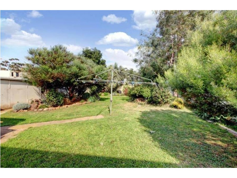 16 Galvin Road, Werribee VIC 3030