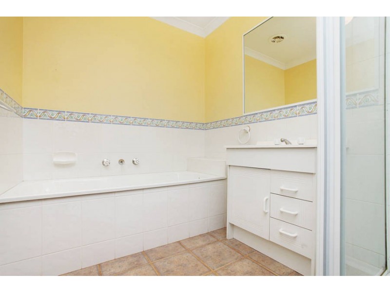 22 Saddington Avenue, Hoppers Crossing VIC 3029