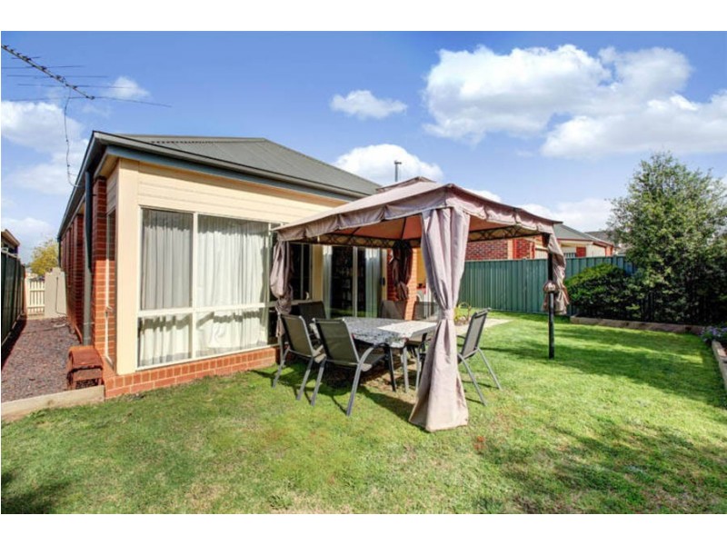 23 Greenwich Close, Wyndham Vale VIC 3024