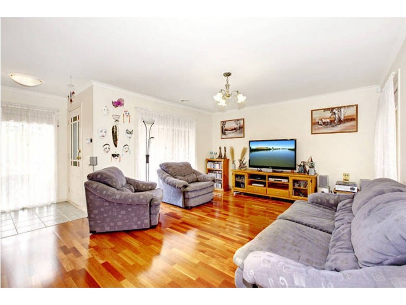 4 Parkside Walk, Hoppers Crossing VIC 3029