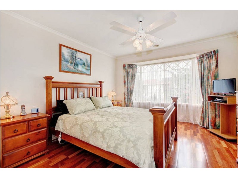 4 Parkside Walk, Hoppers Crossing VIC 3029