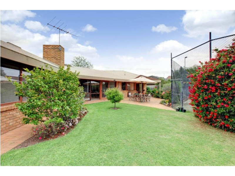 14-16 Kerta Close, Hoppers Crossing VIC 3029