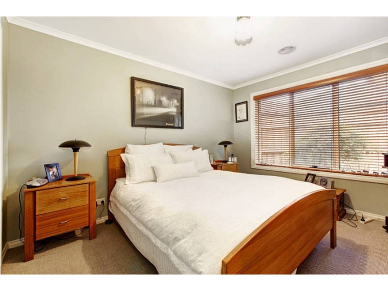 2/4 Tambo Court, Werribee VIC 3030