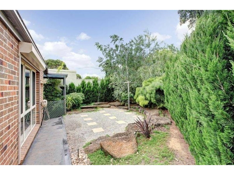 2/4 Tambo Court, Werribee VIC 3030