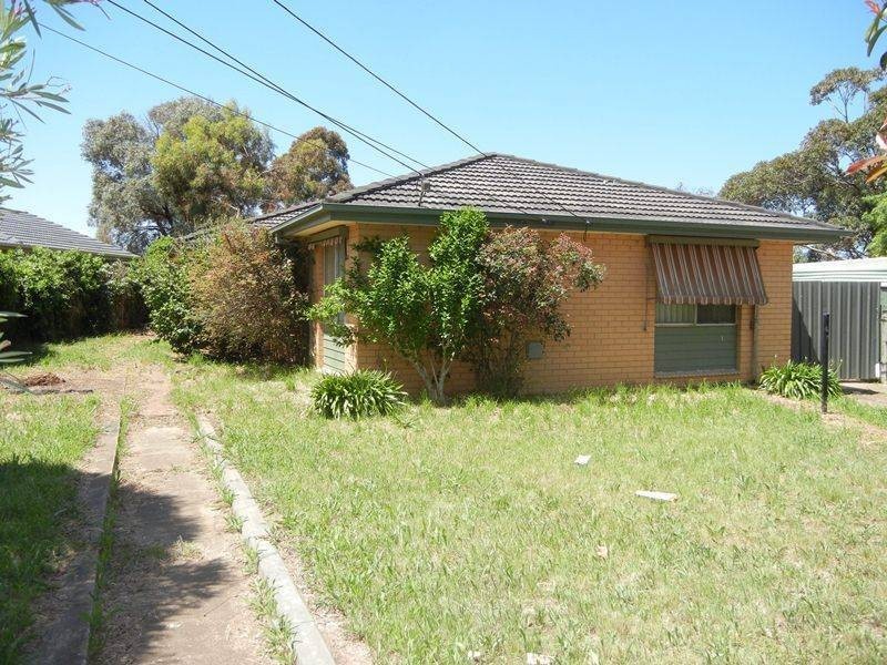 4 Malleehen Street, Werribee VIC 3030