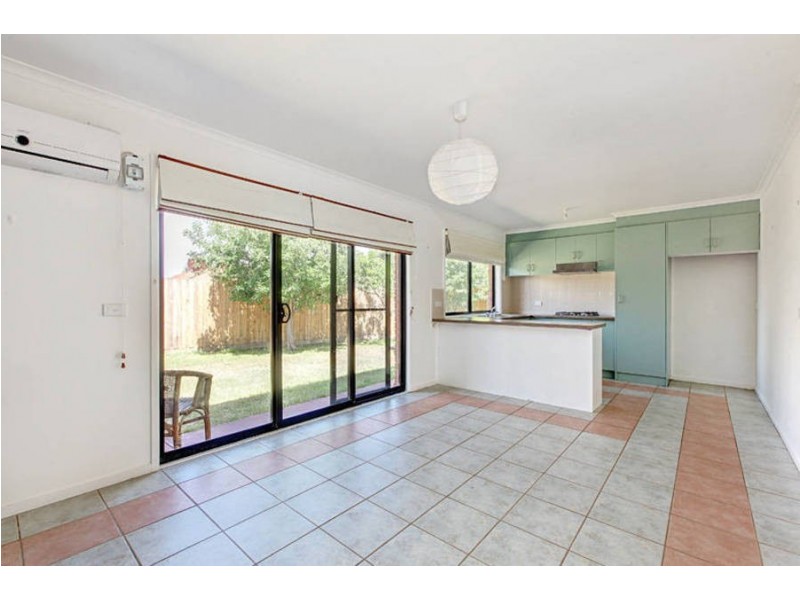 2 Lorraine Close, Hoppers Crossing VIC 3029