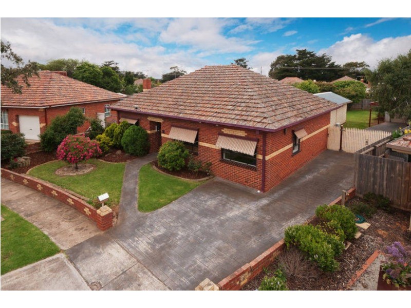 19 Carter Crescent, Werribee VIC 3030