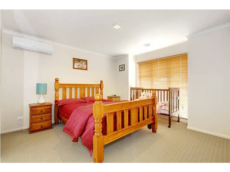 19 Bow Crescent, Wyndham Vale VIC 3024