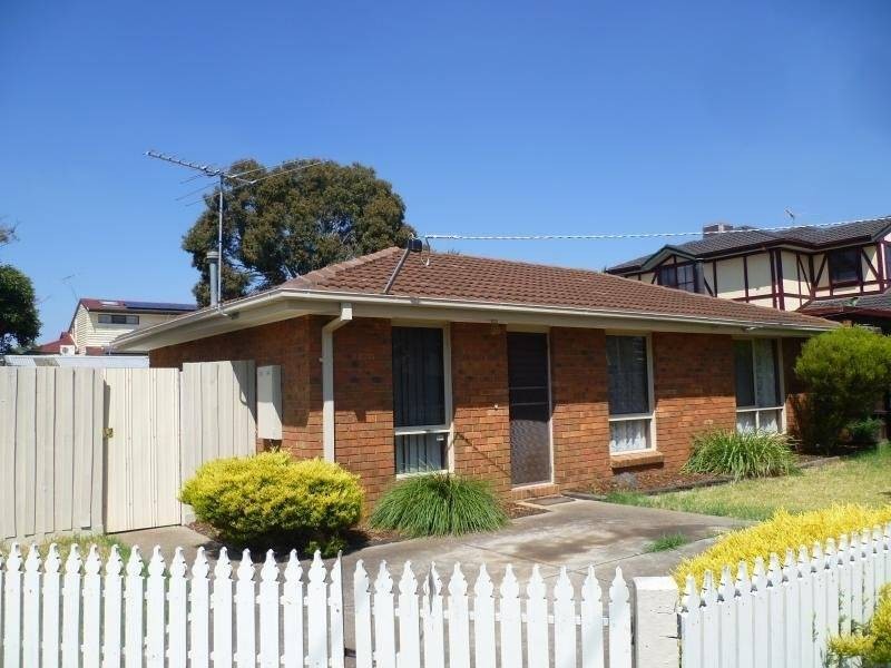 23 Lansell Road, Wyndham Vale VIC 3024