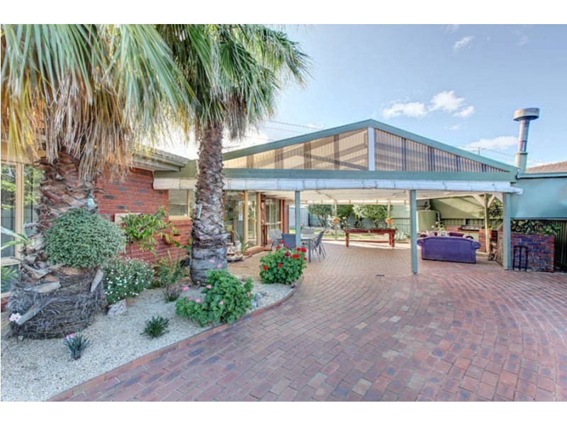 6 James Austin Place, Hoppers Crossing VIC 3029