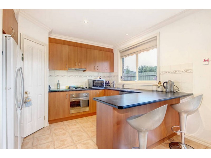 3/96-98 Thames Boulevard, Werribee VIC 3030