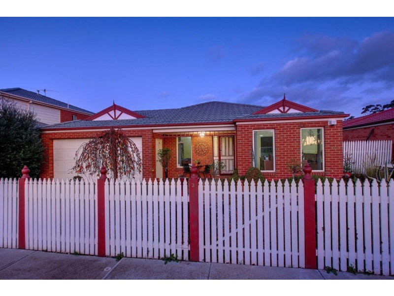9 Charlotte Crescent, Wyndham Vale VIC 3024