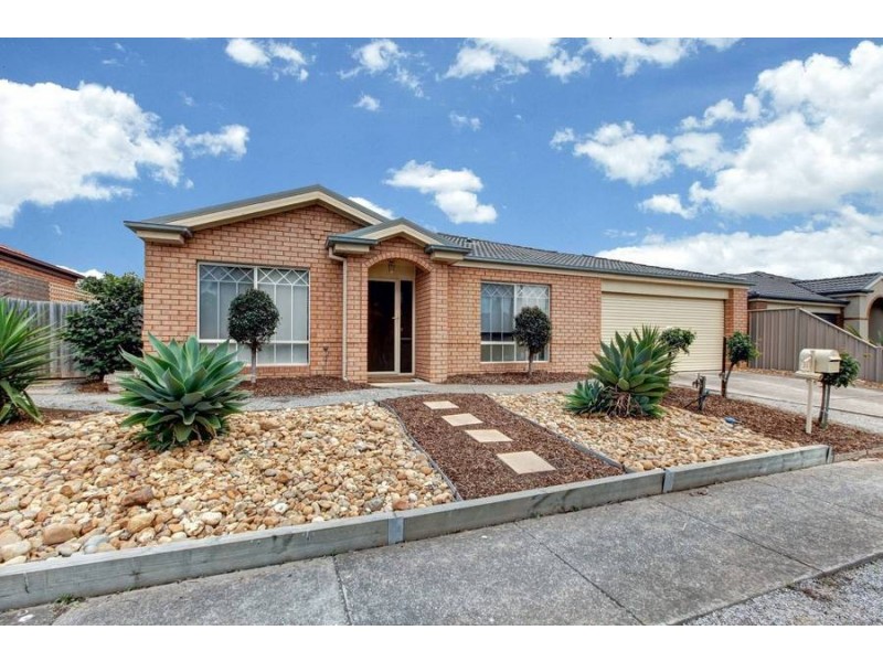 33 Harvest Way, Werribee VIC 3030