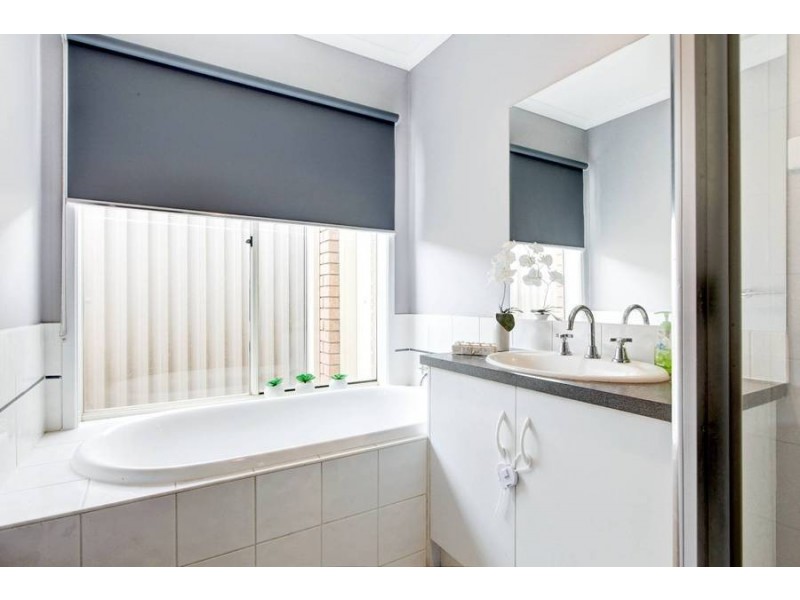 33 Harvest Way, Werribee VIC 3030