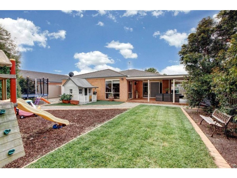 33 Harvest Way, Werribee VIC 3030