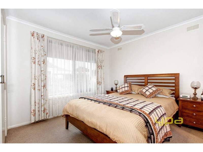 5/31-33 Deutgam Street, Werribee VIC 3030