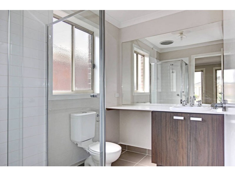 56 Kinglake Drive, Wyndham Vale VIC 3024