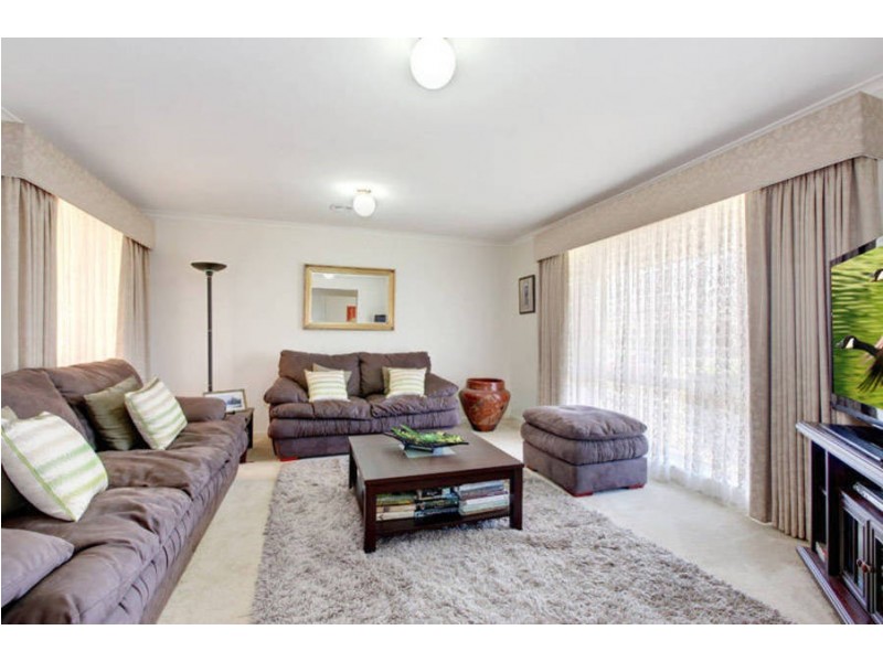 19 Hawthorn Drive, Hoppers Crossing VIC 3029