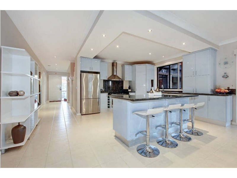 5 Regency Terrace, Hoppers Crossing VIC 3029